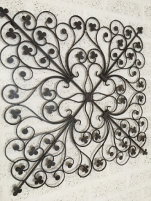 Prachtig mooi decoratief metalen wandornament.